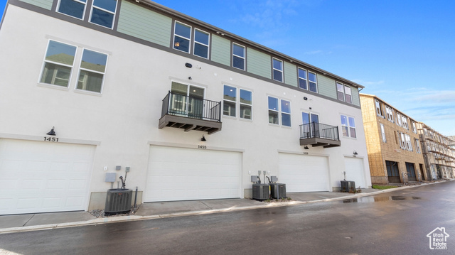 Photo 4 for MLS #2116309 at 1455 N 1875 West #167