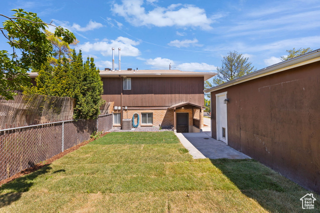 Photo 19 for MLS #2116323 at 3533 W 3650 South
