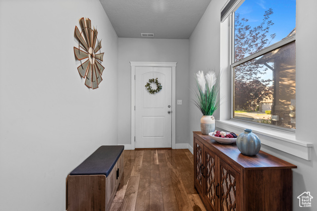 Photo 5 for MLS #2116332 at 4440 S Stone Creek Rd #2E