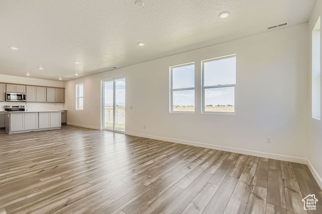 Photo 3 for MLS #2116340 at 808 W 1710 North