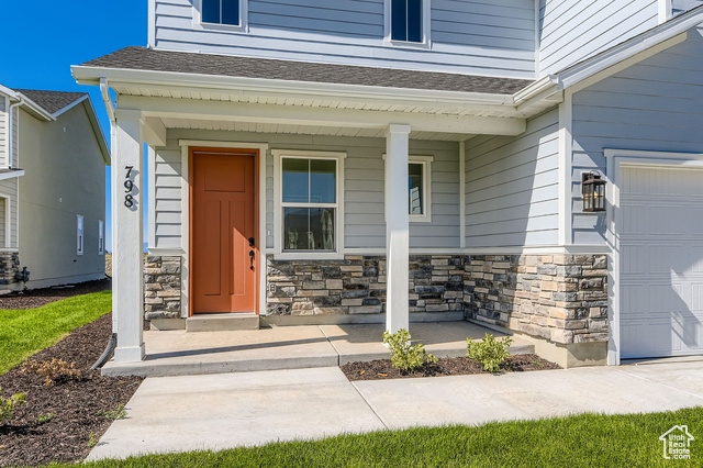 Photo 2 for MLS #2116351 at 798 W 1710 North