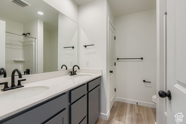 Photo 9 for MLS #2116351 at 798 W 1710 North