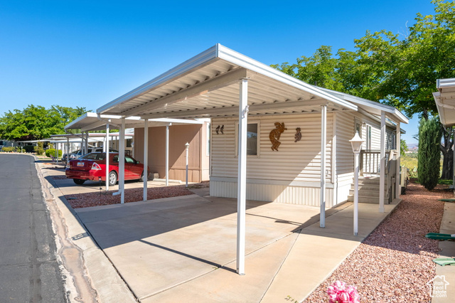 150 N 3050 E #29, St George UT 84790