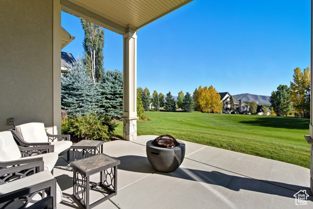 Photo 47 for MLS #2116356 at 587 W Bayhill Dr
