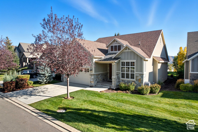Photo 5 for MLS #2116356 at 587 W Bayhill Dr