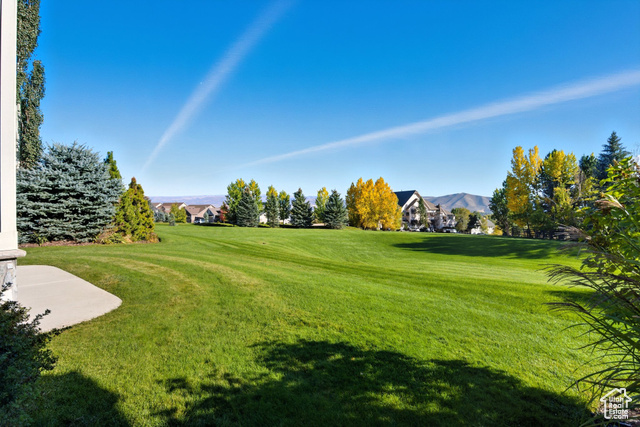 Photo 49 for MLS #2116356 at 587 W Bayhill Dr