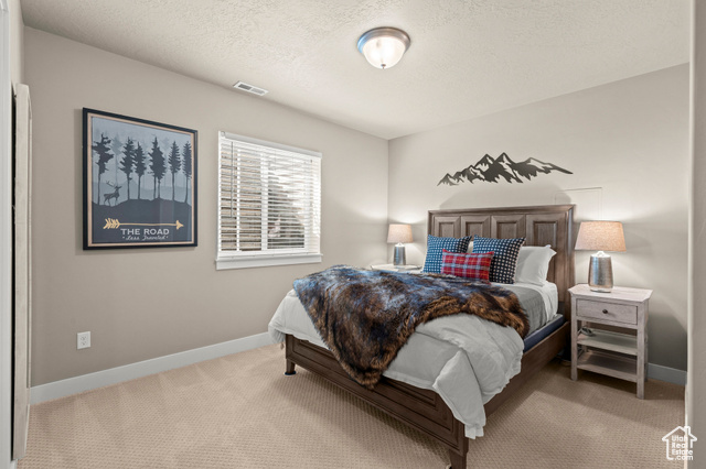 Photo 38 for MLS #2116356 at 587 W Bayhill Dr