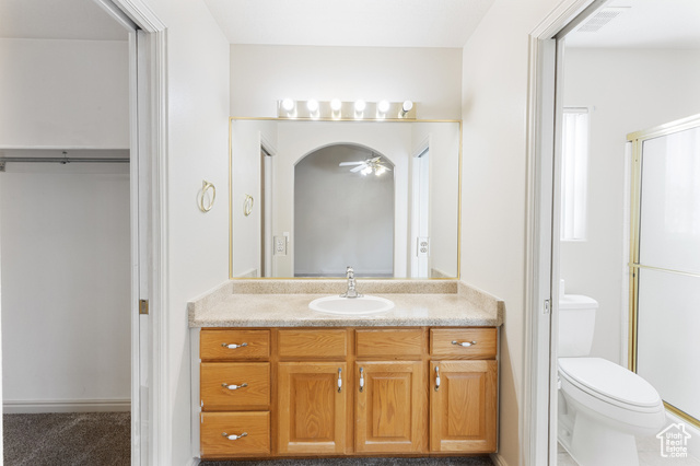 Photo 10 for MLS #2116362 at 646 N 2450 East #17