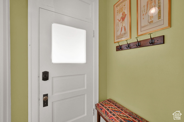 Photo 41 for MLS #2116368 at 681 E 4th Ave