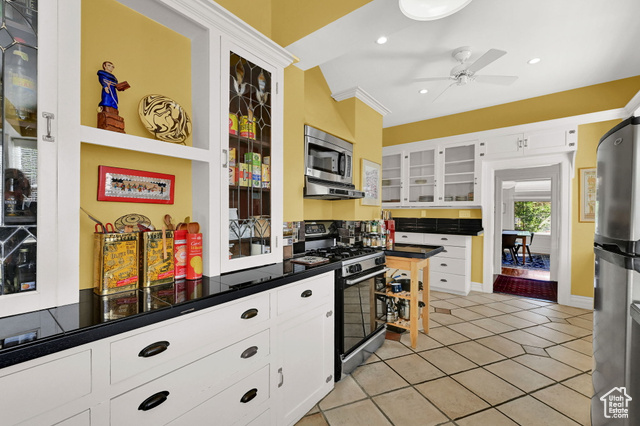 Photo 22 for MLS #2116368 at 681 E 4th Ave