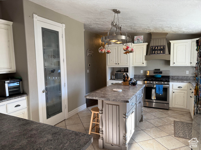 Photo 5 for MLS #2116375 at 390 S State St