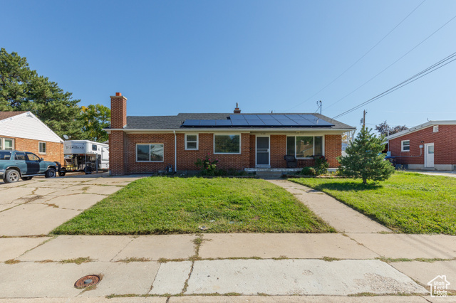Photo 2 for MLS #2116381 at 5140 S 2100 West