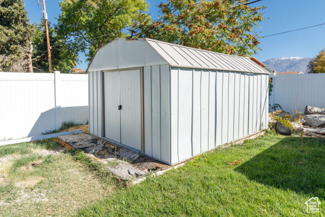 Photo 32 for MLS #2116381 at 5140 S 2100 West