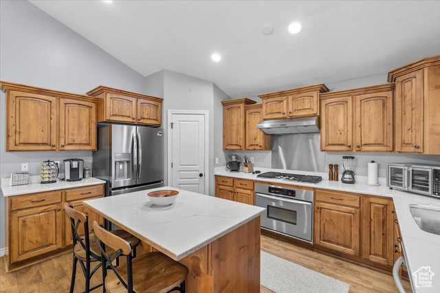 Photo 14 for MLS #2116384 at 439 E Midlake Dr