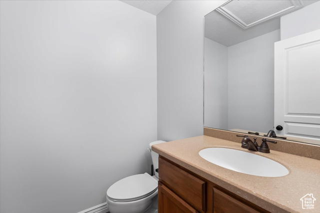 Photo 18 for MLS #2116384 at 439 E Midlake Dr