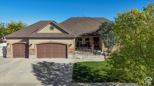 Photo 43 for MLS #2116384 at 439 E Midlake Dr