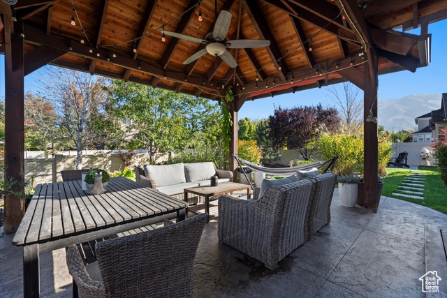 Photo 39 for MLS #2116384 at 439 E Midlake Dr