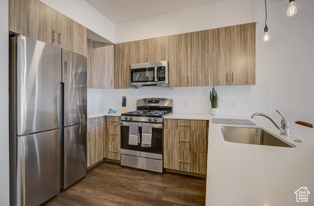 Photo 4 for MLS #2116385 at 6495 E Serviceberry #B205