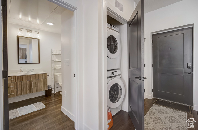 Photo 8 for MLS #2116385 at 6495 E Serviceberry #B205