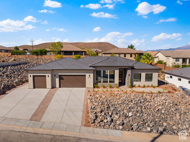 MLS #2116387                     located at 1195 N 50 West,
                     Hurricane, UT