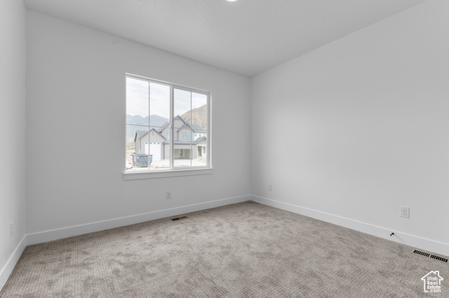 Photo 4 for MLS #2116396 at 236 W Glenbrittle Dr #204