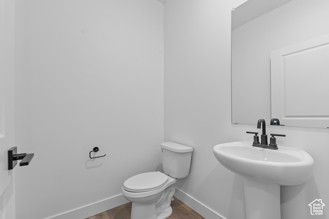 Photo 7 for MLS #2116396 at 236 W Glenbrittle Dr #204