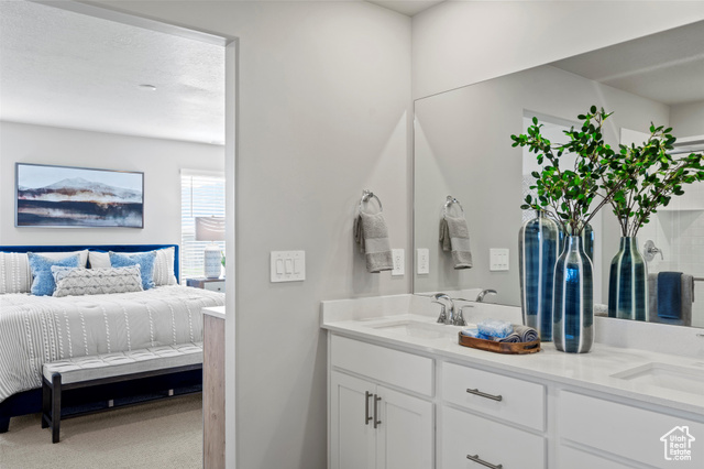 Photo 10 for MLS #2116400 at 3501 N Browning St #1524
