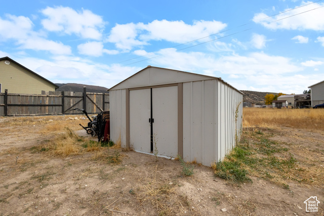 Photo 25 for MLS #2116401 at 84 N 100 West