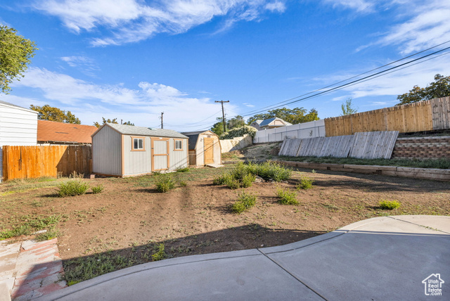 Photo 13 for MLS #2116406 at 153 Ross Dr