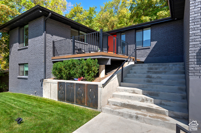 Photo 2 for MLS #2116407 at 8755 S Kings Hill Dr