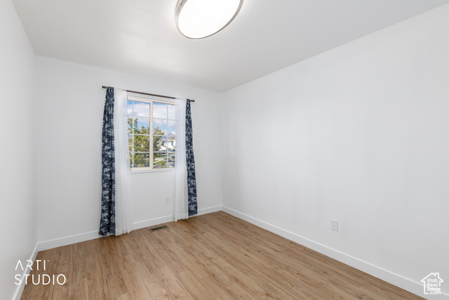 Photo 20 for MLS #2116410 at 5927 S 5665 West