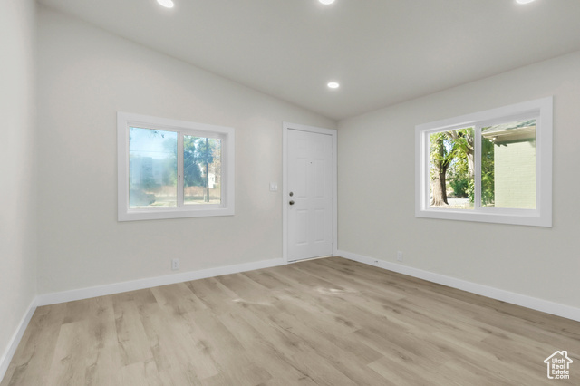 Photo 12 for MLS #2116413 at 612 W 200 North