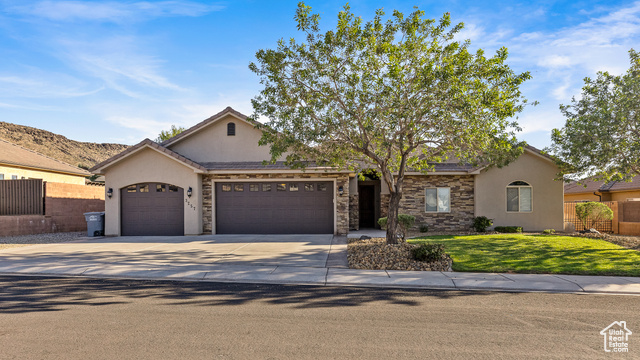 3257 W 2610 S, Hurricane UT 84737