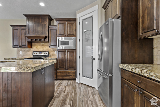 Photo 9 for MLS #2116424 at 3257 W 2610 South