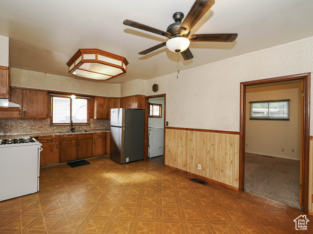 Photo 15 for MLS #2116441 at 4730 S Box Elder St