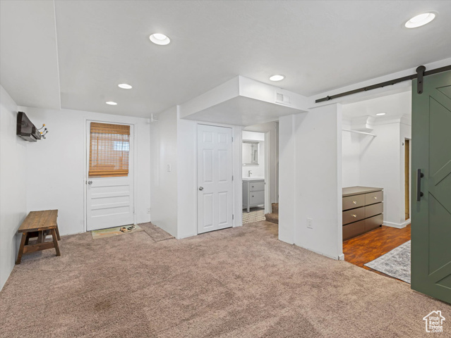 Photo 16 for MLS #2116443 at 1839 E Stratford Ave