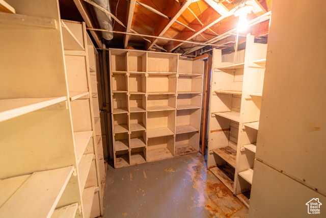 Photo 19 for MLS #2116444 at 374 Orchard Ave
