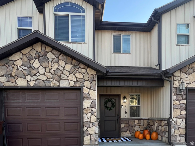 Main photo for 1161 W Lancelot Ln