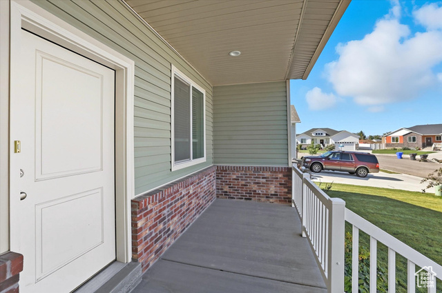 Photo 2 for MLS #2116454 at 101 W 930 South