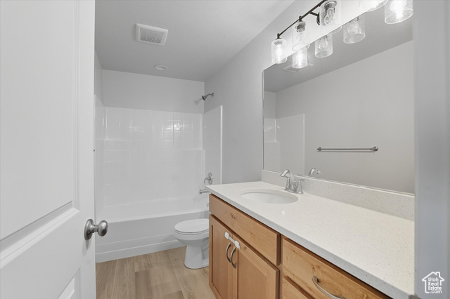 Photo 32 for MLS #2116454 at 101 W 930 South