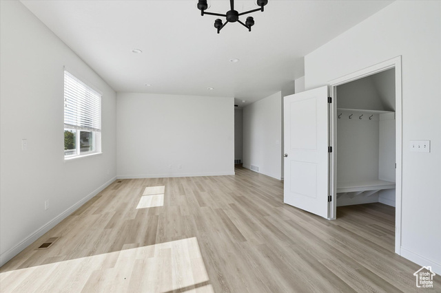 Photo 5 for MLS #2116454 at 101 W 930 South