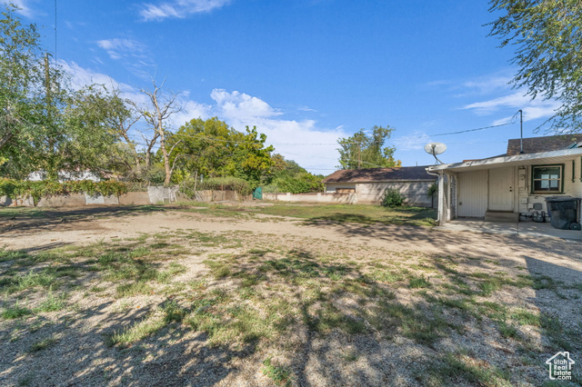 Photo 24 for MLS #2116465 at 2944 S Spencer Ave