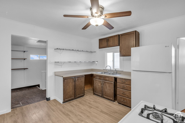 Photo 10 for MLS #2116465 at 2944 S Spencer Ave