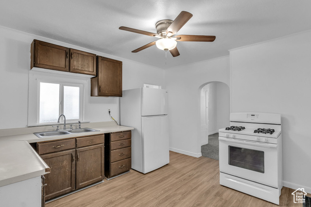 Photo 11 for MLS #2116465 at 2944 S Spencer Ave