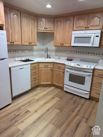 Photo 27 for MLS #2116466 at 12217 S Bluff View Dr