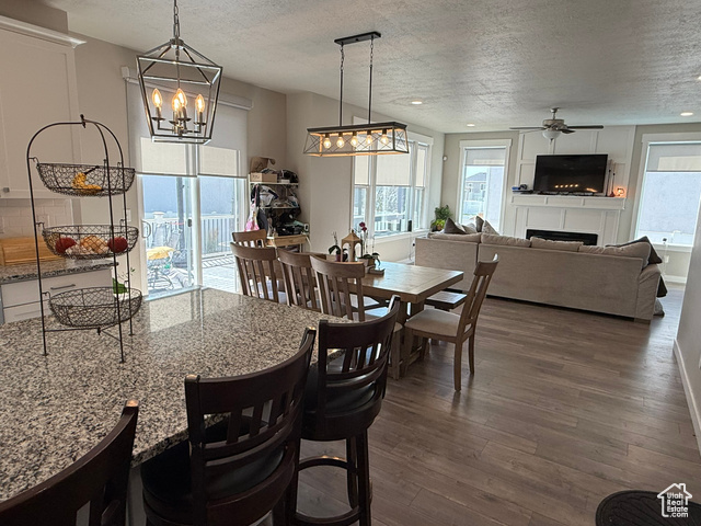 Photo 11 for MLS #2116471 at 1754 E 1560 North
