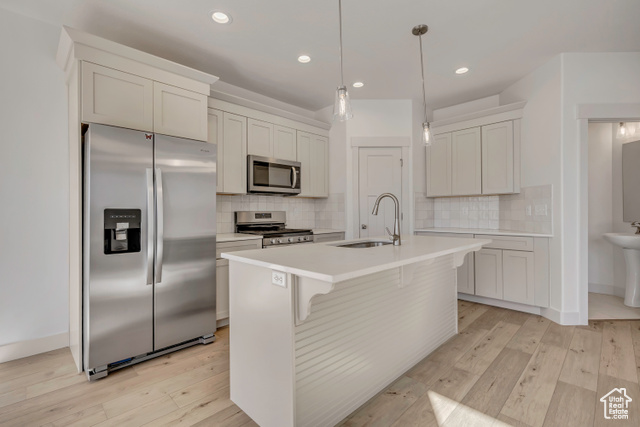 Photo 9 for MLS #2116476 at 1027 W Coral Charm Way