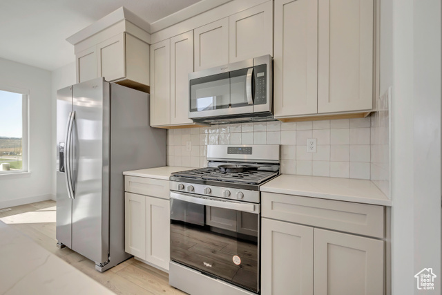 Photo 12 for MLS #2116476 at 1027 W Coral Charm Way