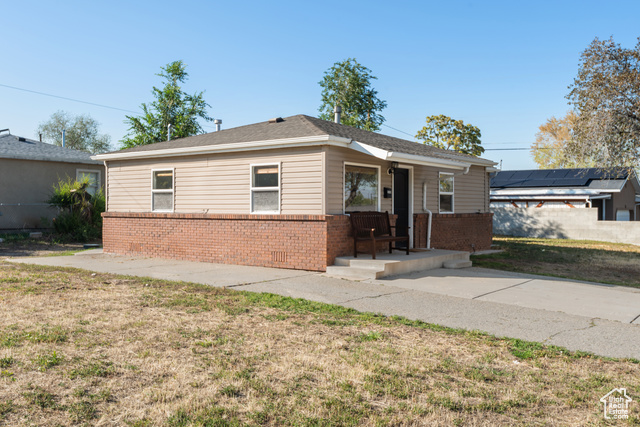 Photo 3 for MLS #2116481 at 5330 S 4460 West