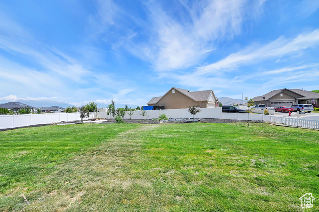 Photo 33 for MLS #2116483 at 9602 N Blue Sky Dr